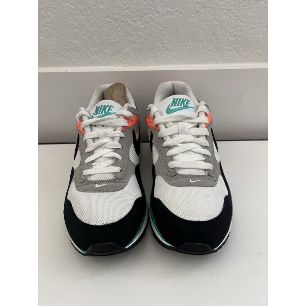 Nike Air Max Correlate Women’s Size 7 White Black New Green Bright Mango
